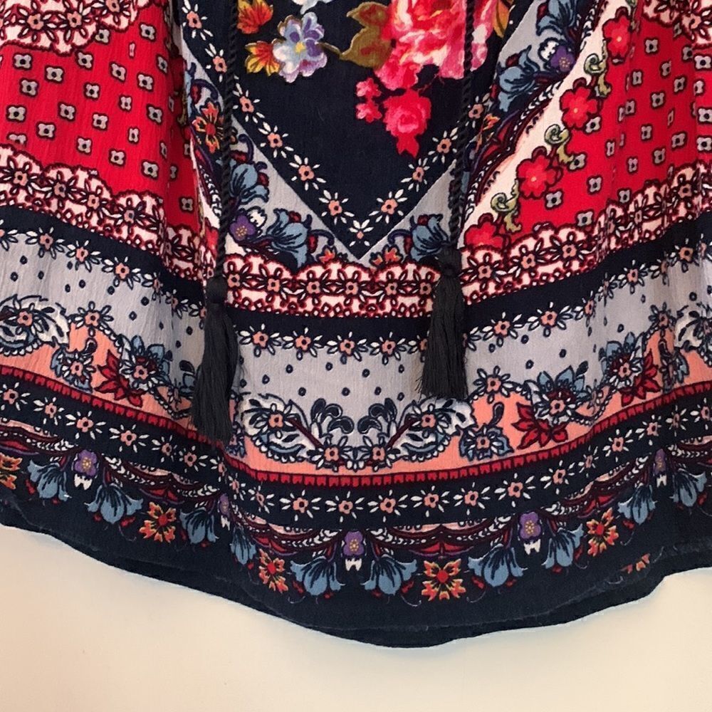 Bila multicolored floral peasant blouse with bell sleeves Size S Length 26” - Picture 3 of 6